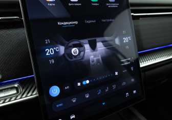 Подержанный автомобиль Jaecoo J7 2023 года (23 фото)