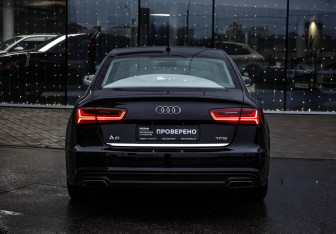 Подержанный автомобиль Audi A6 Sedan 2018 года (8 фото)