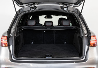 Подержанный автомобиль Mercedes-Benz GLC AMG 2016 года (35 фото)