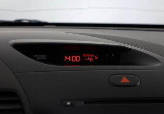 Подержанный автомобиль Kia Cerato Sedan 2014 года (15 фото)