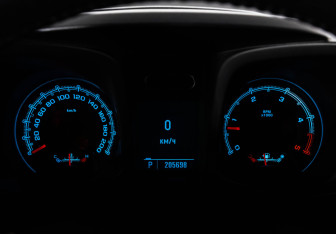 Подержанный автомобиль Chevrolet TrailBlazer 2014 года (23 фото)