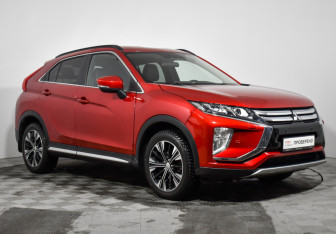 Подержанный автомобиль Mitsubishi Eclipse Cross 2019 года (3 фото)