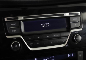 Подержанный автомобиль Nissan X-Trail 2016 года (14 фото)