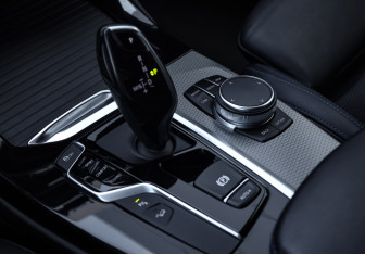 Подержанный автомобиль BMW X3 2019 года (22 фото)