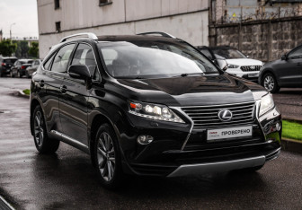Подержанный автомобиль Lexus RX 2014 года (5 фото)
