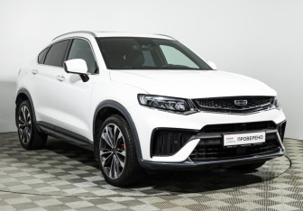 Подержанный автомобиль Geely Tugella 2022 года (3 фото)