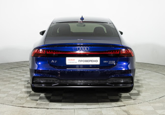 Подержанный автомобиль Audi A7 2019 года (6 фото)