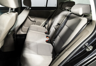 Подержанный автомобиль Volkswagen Golf Plus 2012 года (10 фото)