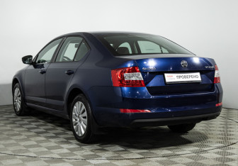 Подержанный автомобиль Skoda Octavia Liftback 2015 года (7 фото)