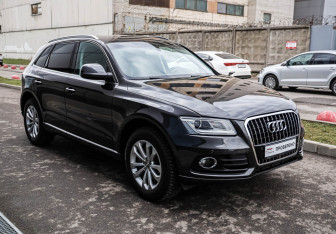 Подержанный автомобиль Audi Q5 2014 года (3 фото)