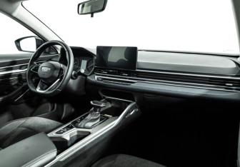 Подержанный автомобиль Geely Emgrand 2024 года (9 фото)