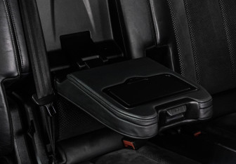 Подержанный автомобиль Audi Q7 2016 года (24 фото)