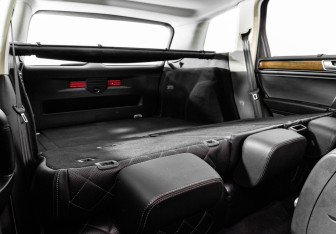 Подержанный автомобиль Volkswagen Touareg 2017 года (23 фото)