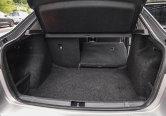 Подержанный автомобиль Skoda Rapid Liftback 2020 года (25 фото)
