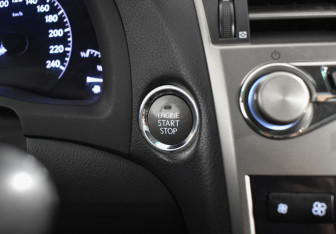Подержанный автомобиль Lexus RX 2015 года (20 фото)
