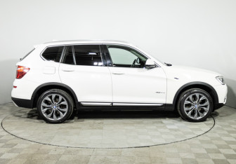 Подержанный автомобиль BMW X3 2014 года (4 фото)