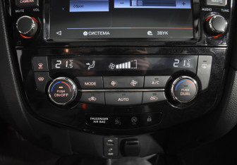 Подержанный автомобиль Nissan Qashqai 2021 года (19 фото)