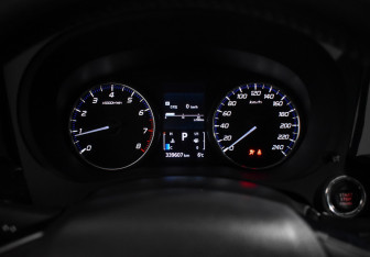 Подержанный автомобиль Mitsubishi Outlander 2019 года (19 фото)