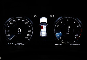 Подержанный автомобиль Volvo V60 Cross Country 2020 года (30 фото)
