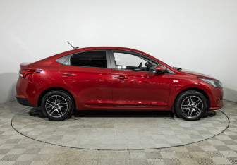 Подержанный автомобиль Hyundai Solaris Sedan 2020 года (4 фото)