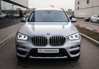 Подержанный автомобиль BMW X3 2019 года (2 фото)