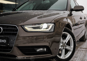 Подержанный автомобиль Audi A4 Sedan 2015 года (2 фото)