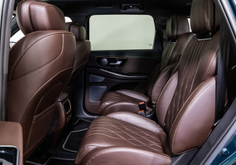 Подержанный автомобиль Exeed VX 2023 года (25 фото)