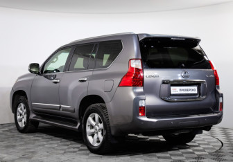 Подержанный автомобиль Lexus GX 2012 года (7 фото)