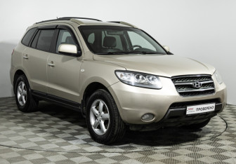 Подержанный автомобиль Hyundai Santa Fe 2007 года (3 фото)