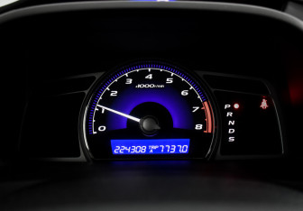 Подержанный автомобиль Honda Civic Sedan 2009 года (19 фото)