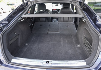 Подержанный автомобиль Audi A5 Liftback 2018 года (35 фото)