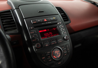 Подержанный автомобиль Kia Soul 2012 года (15 фото)