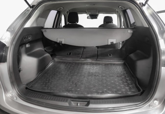 Подержанный автомобиль Mazda CX-5 2012 года (26 фото)