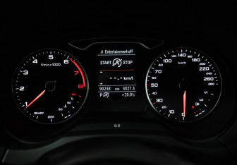 Подержанный автомобиль Audi A3 Sedan 2020 года (12 фото)