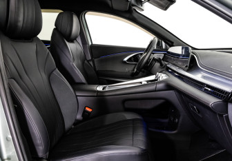 Подержанный автомобиль Exeed TXL 2023 года (25 фото)