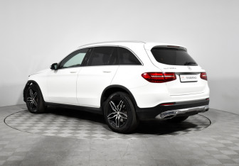 Подержанный автомобиль Mercedes-Benz GLC Coupe 2016 года (7 фото)