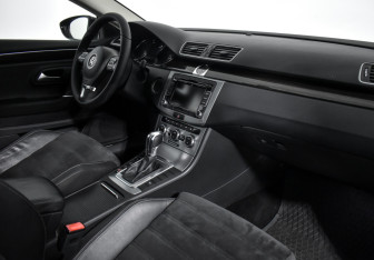 Подержанный автомобиль Volkswagen Passat CC 2013 года (13 фото)