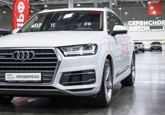 Подержанный автомобиль Audi Q7 2018 года (4 фото)
