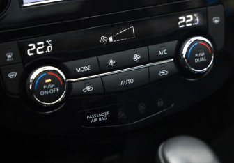 Подержанный автомобиль Nissan Qashqai 2019 года (18 фото)