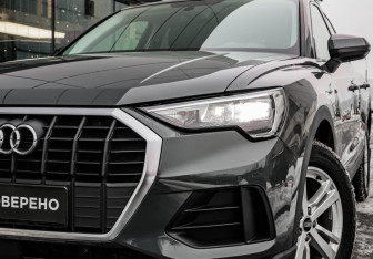 Подержанный автомобиль Audi Q3 2020 года (2 фото)