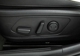 Подержанный автомобиль Kia K5 2020 года (18 фото)