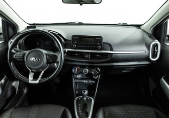 Подержанный автомобиль Kia Picanto 2018 года (13 фото)