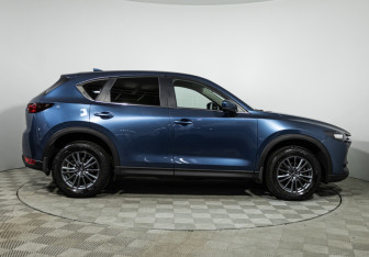 Подержанный автомобиль Mazda CX-5 2021 года (4 фото)