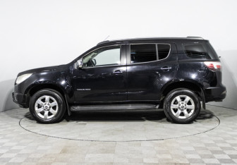 Подержанный автомобиль Chevrolet TrailBlazer 2014 года (8 фото)