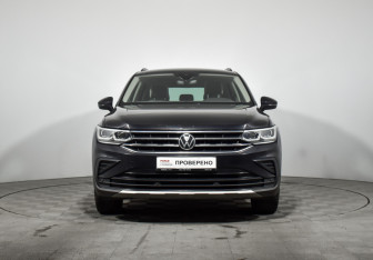 Подержанный автомобиль Volkswagen Tiguan 2021 года (2 фото)