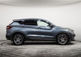Подержанный автомобиль Geely Coolray 2021 года (4 фото)