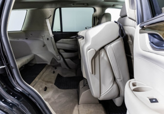 Подержанный автомобиль Cadillac Escalade Suv 2020 года (30 фото)