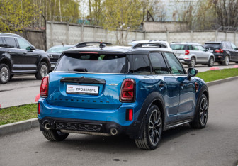 Подержанный автомобиль MINI Countryman 2021 года (6 фото)