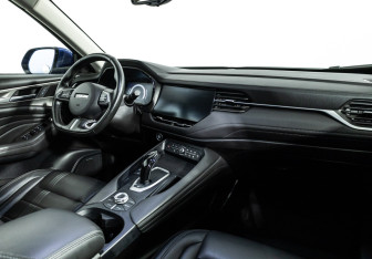 Подержанный автомобиль Haval F7 2020 года (9 фото)