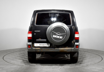 Подержанный автомобиль УАЗ Patriot 2007 года (6 фото)